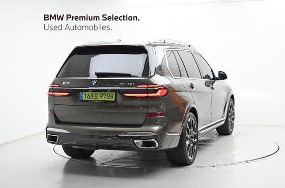 BMW X7 xDrive 40i M Sport 6STR — пробег 4 076 км — фото 2 из 5