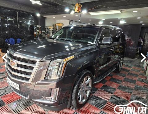 Cadillac Escalade 6.2 4th — пробег 123 000 км — фото 2 из 5