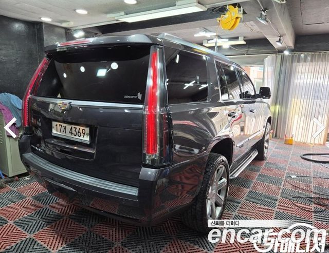 Cadillac Escalade 6.2 4th — пробег 123 000 км — фото 3 из 5
