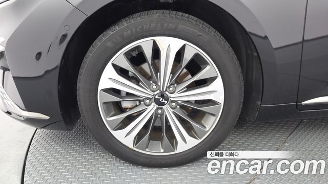 Kia K8 из Кореи Encar