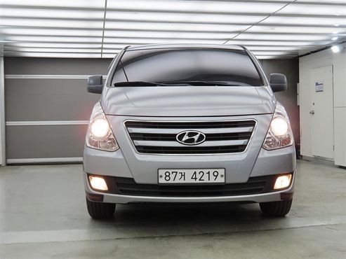 Hyundai Starex 5-Seater VAN Smart — пробег 280 491 км — фото 2 из 5