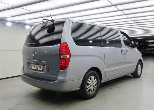 Hyundai Starex 5-Seater VAN Smart — пробег 280 491 км — фото 4 из 5