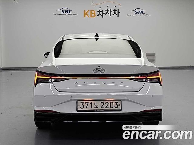 Hyundai AVANTE из Кореи Encar