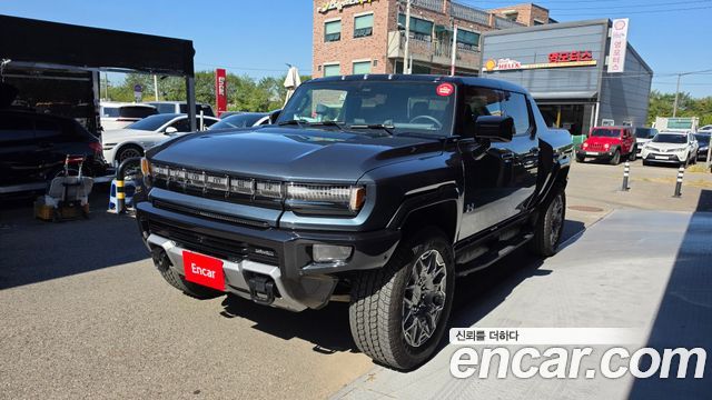 GMC Hummer EV e4WD — пробег 3 177 км — фото 1 из 5