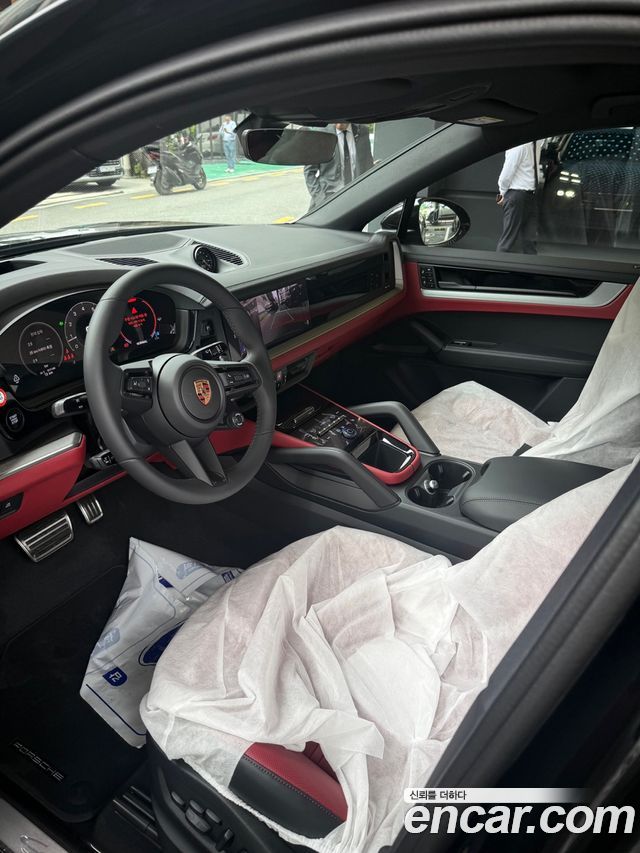 Porsche Cayenne 3.0 Coupe — пробег 12 660 км — фото 3 из 5