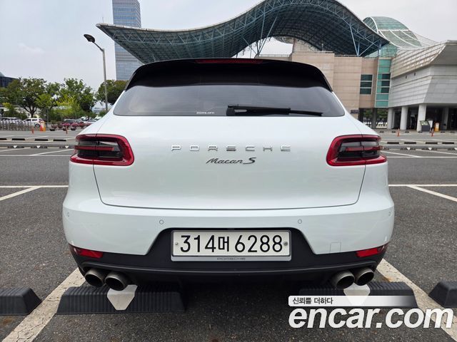 Porsche Macan 3.0 S Diesel 95B — пробег 67 071 км — фото 4 из 5