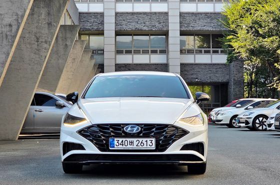 Hyundai Sonata 2.0 Premium Plus — пробег 64 872 км — фото 2 из 5