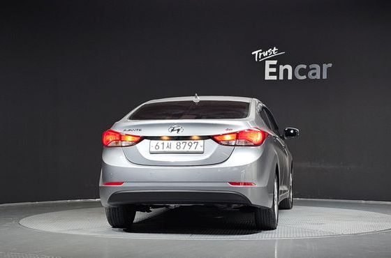 Hyundai AVANTE 1.6 GDi Smart Standard — пробег 54 605 км — фото 4 из 5