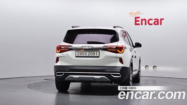 Kia Seltos из Кореи Encar