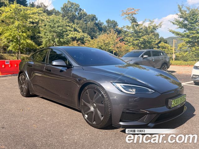 Tesla Model S Plaid — пробег 1 060 км — фото 2 из 5