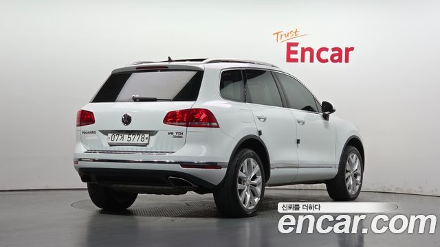 Volkswagen Touareg из Кореи Encar