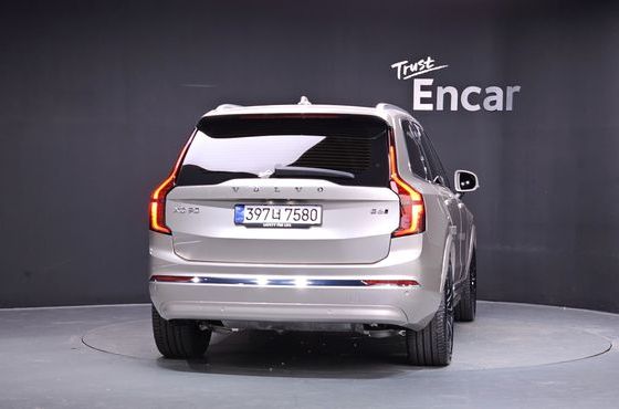 Volvo XC90 B6 Ultra Bright — пробег 1 573 км — фото 4 из 5