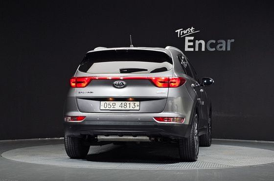 Kia Sportage Diesel 1.7 2wd Noblesse — пробег 160 770 км — фото 4 из 5