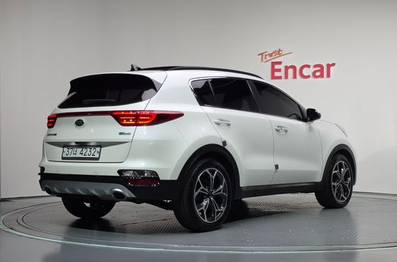 Kia Sportage Diesel 2.0 2WD Inteligent — пробег 150 092 км — фото 2 из 5