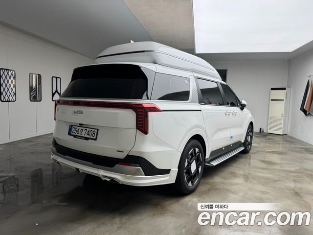 Kia Carnival HEV 9-Seater Hi-Limousine (Special vehicle) — пробег 305 км — фото 3 из 5