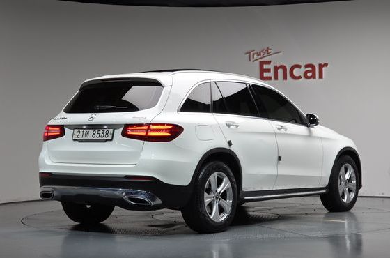 Mercedes-Benz GLC-Class GLC220 d 4MATIC — пробег 62 618 км — фото 2 из 5