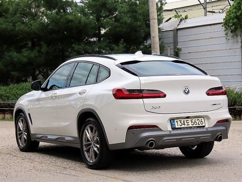 BMW X4 xDrive20i M Sports X Onlile Exclusive Edition — пробег 44 649 км — фото 4 из 5