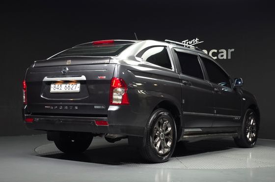 Ssangyong KORANDO Extreme 4WD — пробег 129 010 км — фото 2 из 5