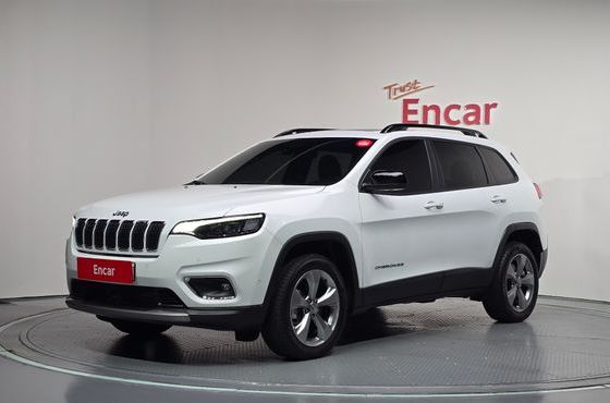 Jeep Cherokee 2.4 Limited AWD — пробег 24 802 км — фото 1 из 5