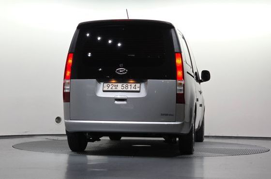 Hyundai Staria Cargo 5-Seater Modern — пробег 186 365 км — фото 4 из 5