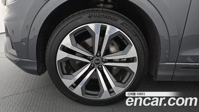 Audi Q8 из Кореи Encar