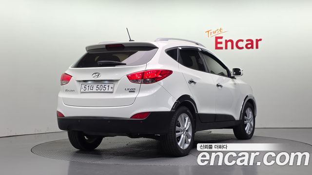 Hyundai Tucson Diesel 2WD LX20 Premier — пробег 209 295 км — фото 2 из 5