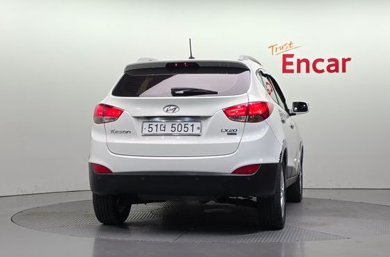 Hyundai Tucson Diesel 2WD LX20 Premier — пробег 209 295 км — фото 4 из 5