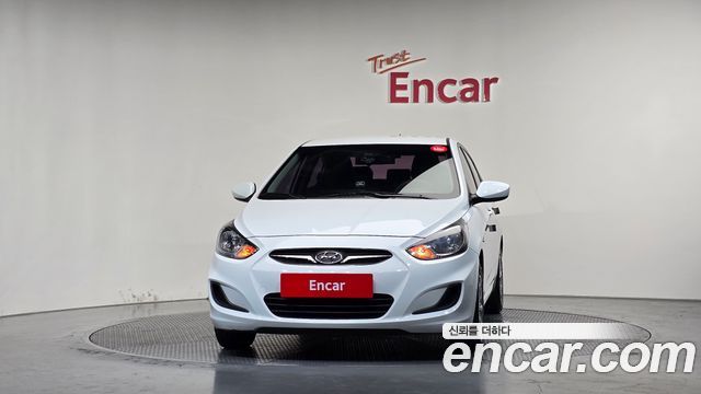 Hyundai Accent 1.4 VVT Smart — пробег 92 657 км — фото 3 из 5