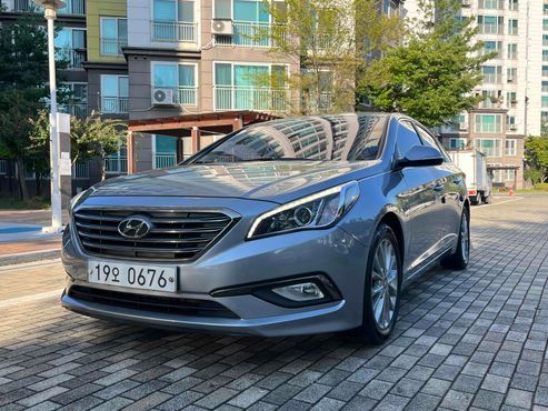 Hyundai Sonata 2.0 Smart — пробег 126 000 км — фото 1 из 5