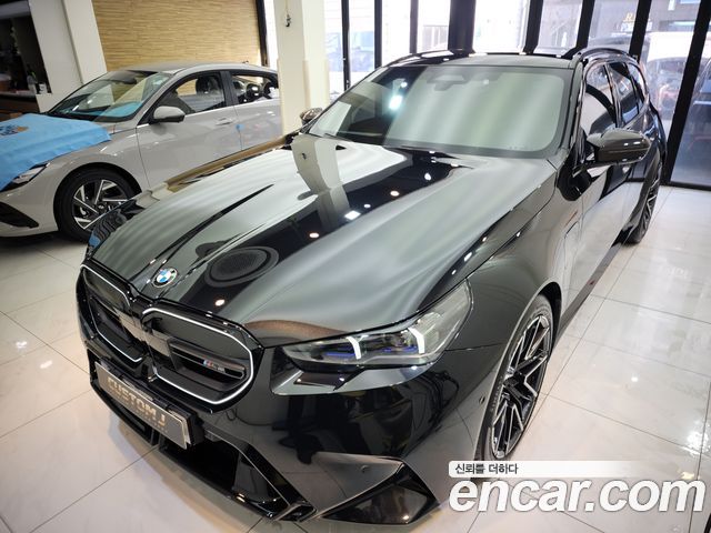 BMW M5 M5 Touring — пробег 5 000 км — фото 1 из 5