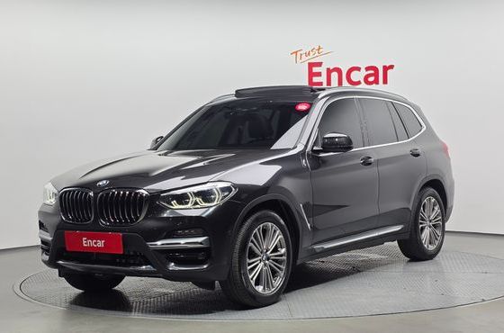 BMW X3 xDrive 20i Luxury — пробег 50 914 км — фото 1 из 5