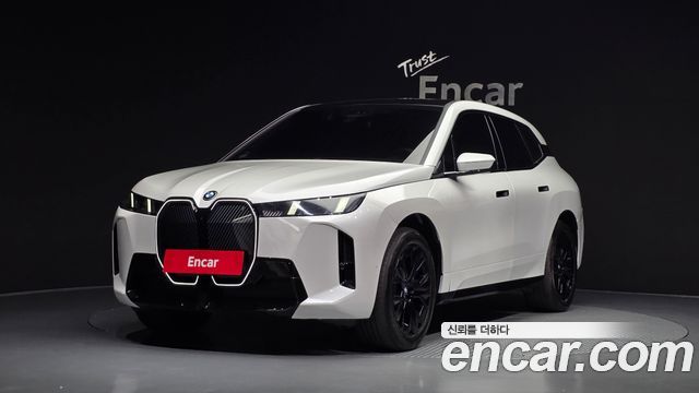 BMW iX из Кореи Encar