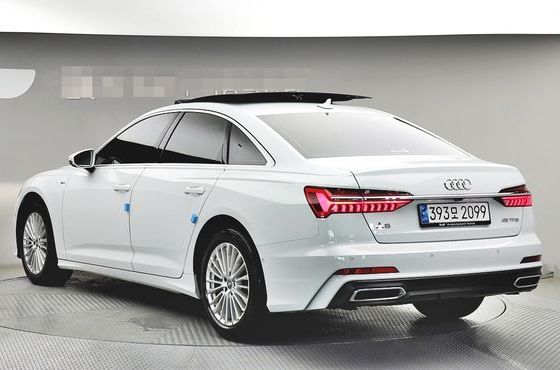 Audi A6 45 TFSI Premium — пробег 81 781 км — фото 4 из 5