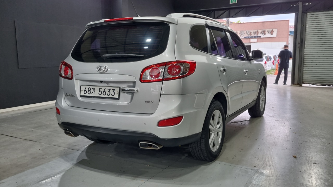 Hyundai Santafe 2WD(2.0 e-VGT) MLX Deluxe — пробег 107 000 км — фото 2 из 5
