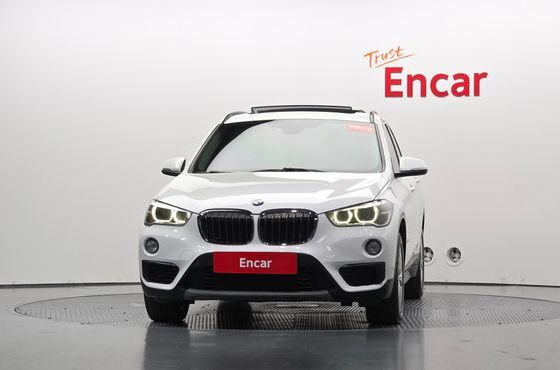 BMW X1 xDrive 18d — пробег 144 154 км — фото 3 из 5