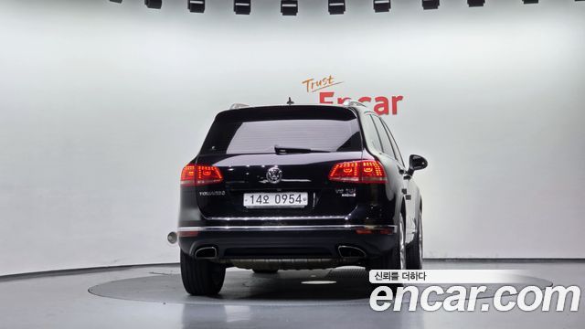Volkswagen Touareg из Кореи Encar