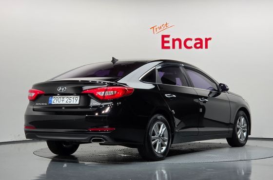 Hyundai Sonata LPI Premium — пробег 175 447 км — фото 2 из 5