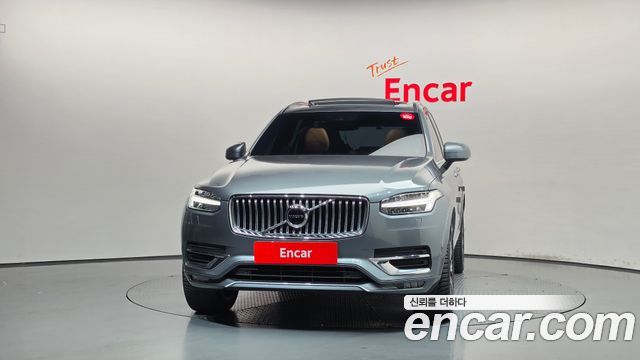 Volvo XC90 D5 Inscription — пробег 68 320 км — фото 3 из 5