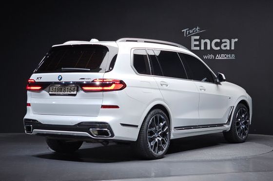 BMW X7 xDrive 40i M Sport 6STR — пробег 5 301 км — фото 2 из 5
