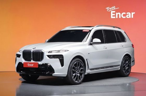 BMW X7 xDrive 40i M Sport 6STR — пробег 5 301 км — фото 1 из 5