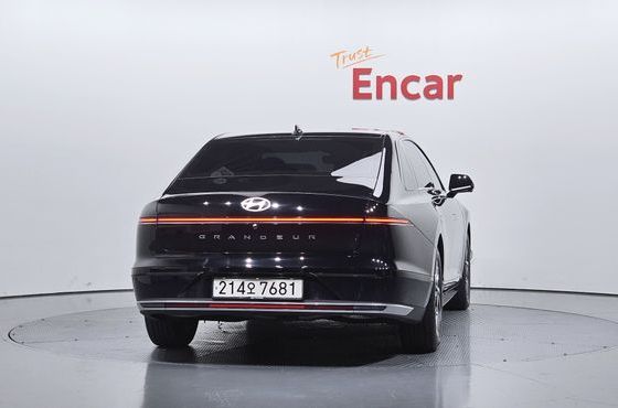 Hyundai Grandeur Premium — пробег 110 689 км — фото 4 из 5