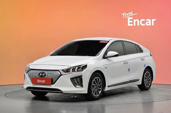 Hyundai Ioniq Q — пробег 40 554 км — фото 1 из 5