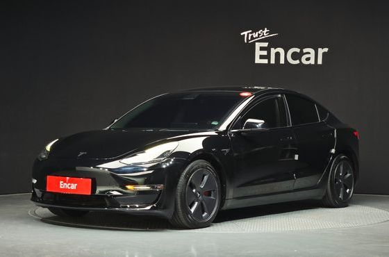 Tesla Model 3 Long Range AWD — пробег 126 554 км — фото 1 из 5