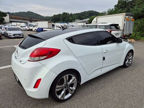 Hyundai Veloster Extreme — пробег 117 500 км — фото 4 из 5