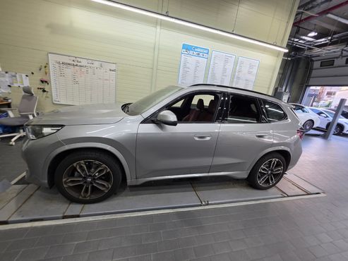 BMW X1 xDrive 20i M Sport — пробег 10 583 км — фото 3 из 5