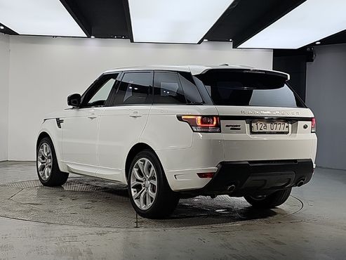 Land Rover Range Rover Sport 3.0 SDV6 AB Dynamic — пробег 146 540 км — фото 3 из 5