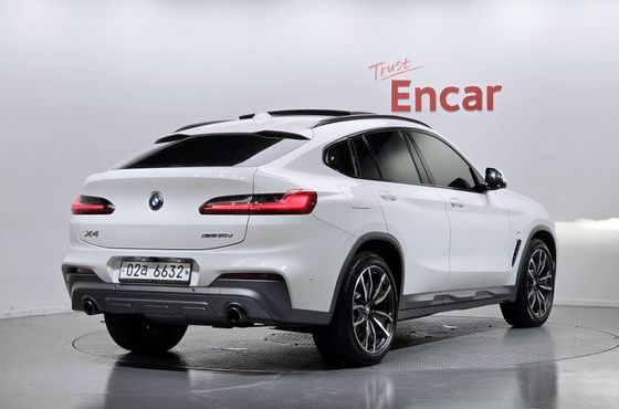 BMW X4 xDrive30d M Sport X — пробег 125 949 км — фото 2 из 5