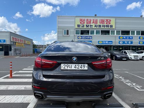 BMW X6 xDrive 30d — пробег 186 334 км — фото 3 из 5