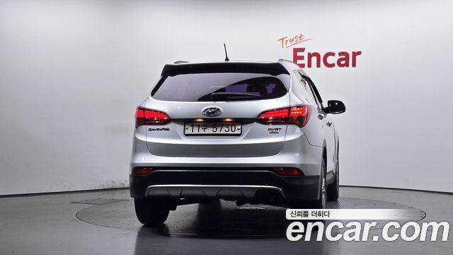 Hyundai Santafe Diesel(e-VGT) 2.0 4WD Premium — пробег 163 697 км — фото 4 из 5