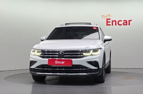 Volkswagen Tiguan 2.0 TDI Prestige — пробег 34 941 км — фото 3 из 5